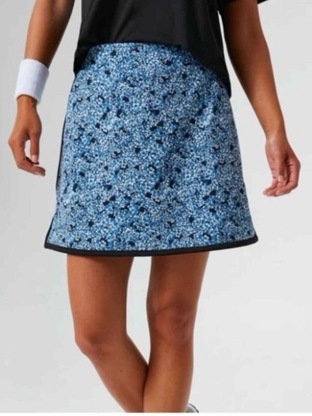 Tuckernuck Blue Hydrangea Floral Active wear skirt
